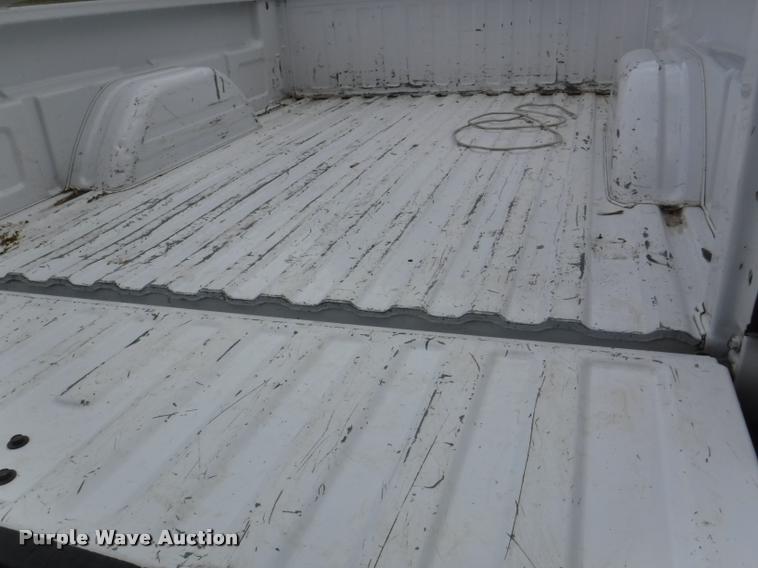 image for item J5697 2006 Chevrolet Silverado 1500 Ext. Cab pickup truck