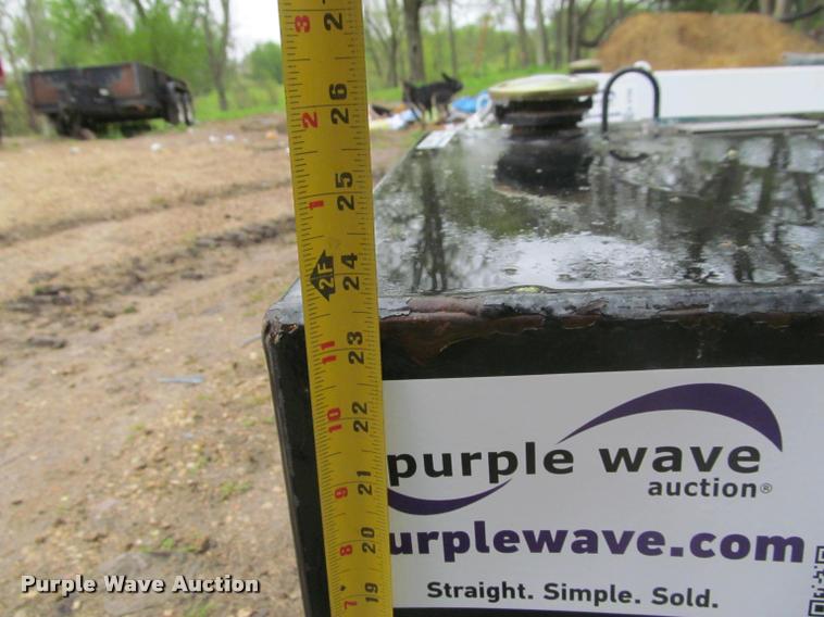 image for item K4754 Better Built steel fuel tank