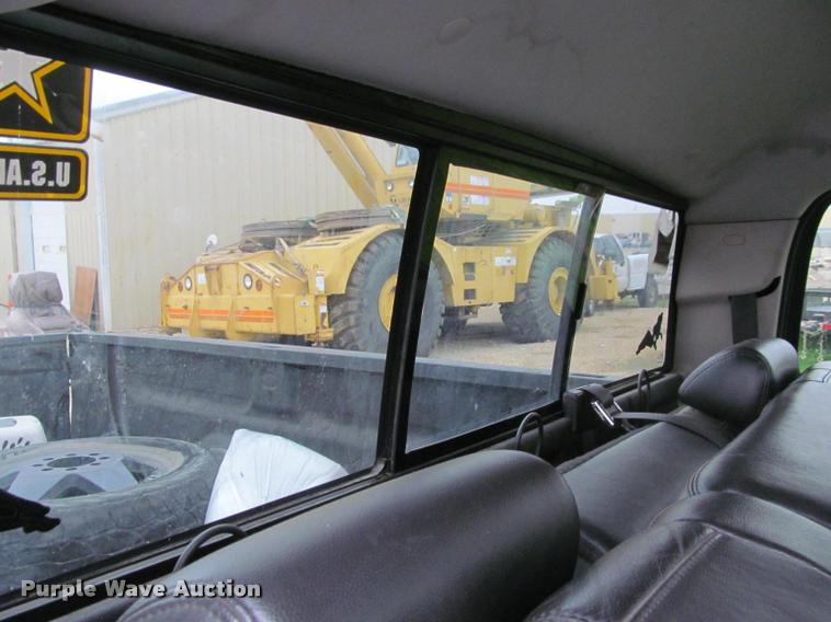 image for item K4758 2009 Chevrolet Silverado 3500HD Crew Cab pickup truck