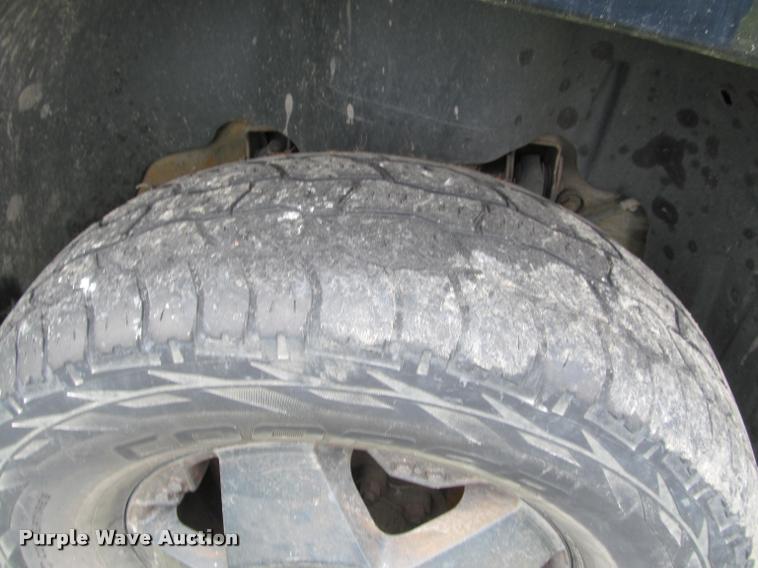 image for item K4758 2009 Chevrolet Silverado 3500HD Crew Cab pickup truck