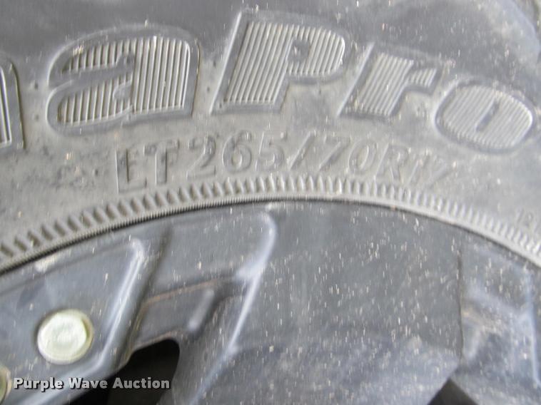 image for item K4758 2009 Chevrolet Silverado 3500HD Crew Cab pickup truck