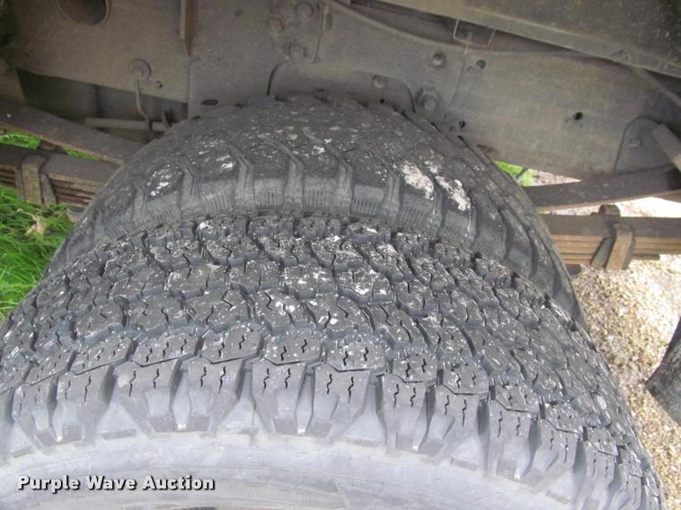 image for item K4758 2009 Chevrolet Silverado 3500HD Crew Cab pickup truck