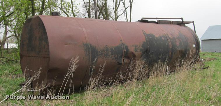 image for item K4772 Oil storage tank