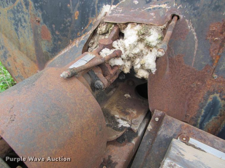 image for item K4772 Oil storage tank