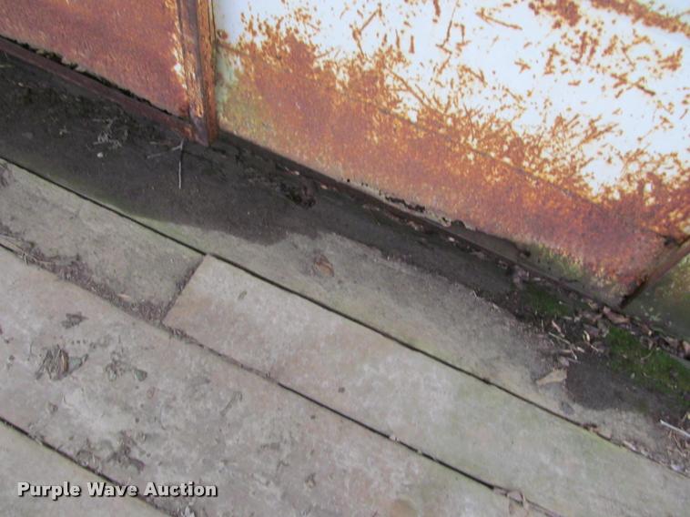 image for item K4777 1981 horse trailer