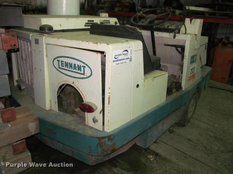 image for item K4779 Tennant 92 sweeper