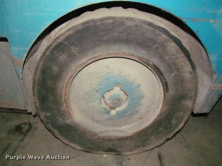 image for item K4779 Tennant 92 sweeper