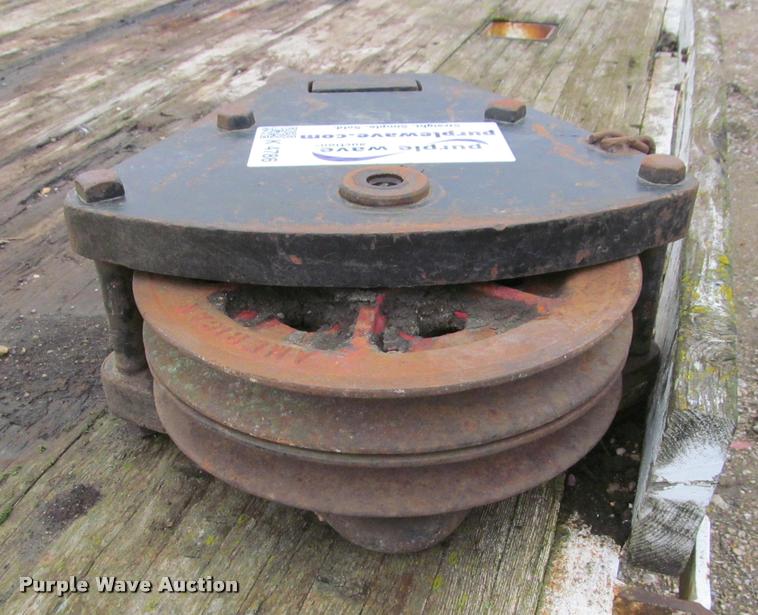 image for item K4786 Double sheave snatch block