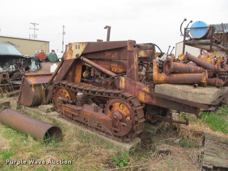 image for item K4796 Oliver OC3-68 track loader