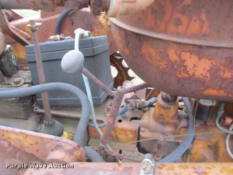 image for item K4796 Oliver OC3-68 track loader