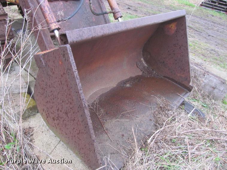 image for item K4796 Oliver OC3-68 track loader