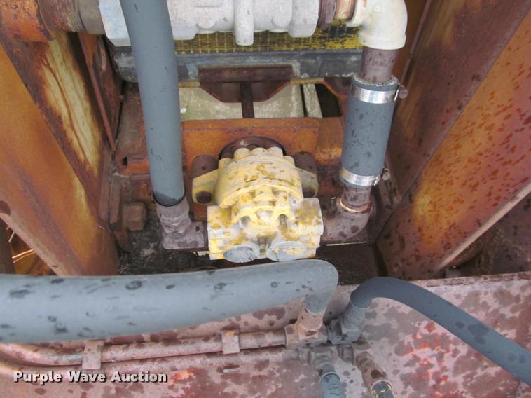 image for item K4796 Oliver OC3-68 track loader