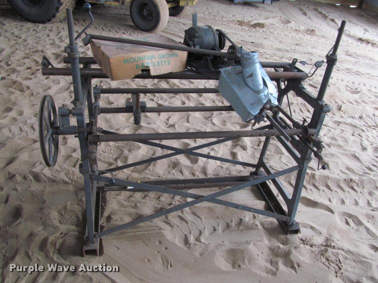 image for item K4800 Ideal lawn mower shapener