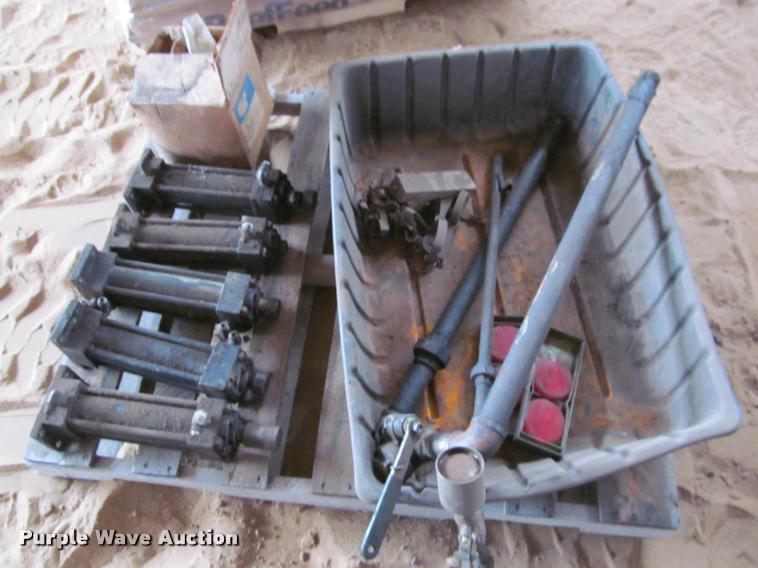 image for item K4833 Tools