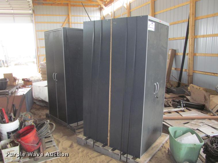 image for item K4836 (4) Rubbermaid storage cabinets