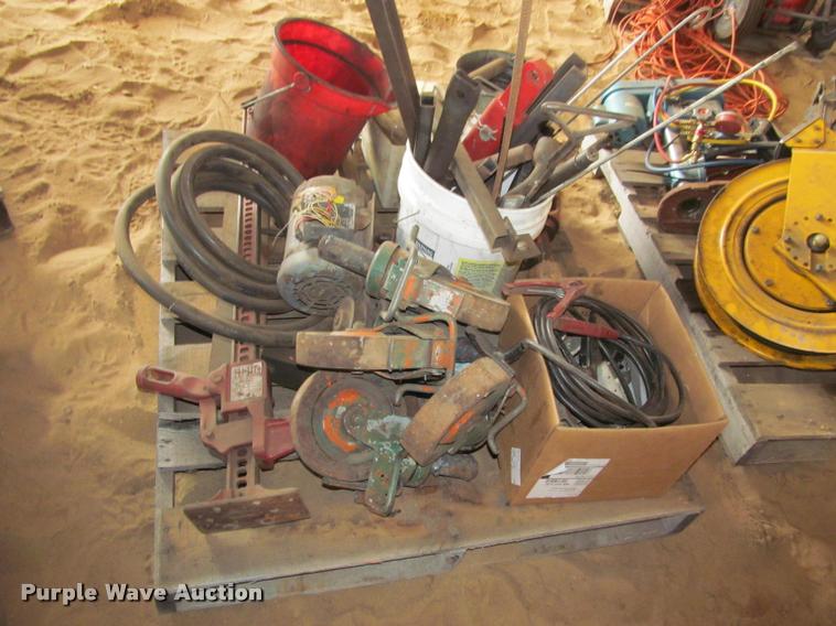 image for item K4837 Tools