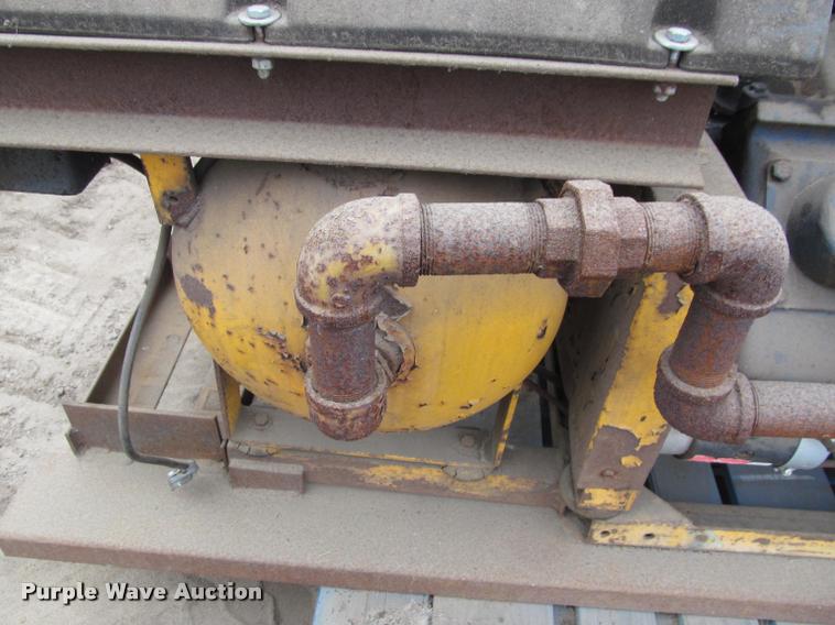 image for item K4840 Air compressor