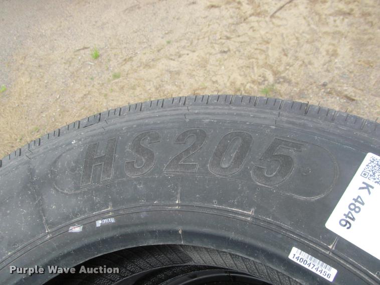 image for item K4846 (4) Kapsen HS205 285/75R24.5 tires