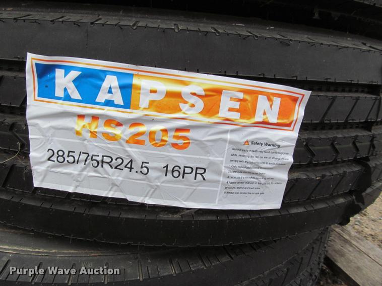 image for item K4846 (4) Kapsen HS205 285/75R24.5 tires