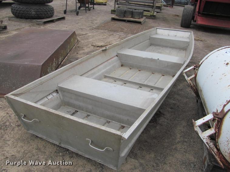 image for item K4850 Elgin 62127 aluminum boat