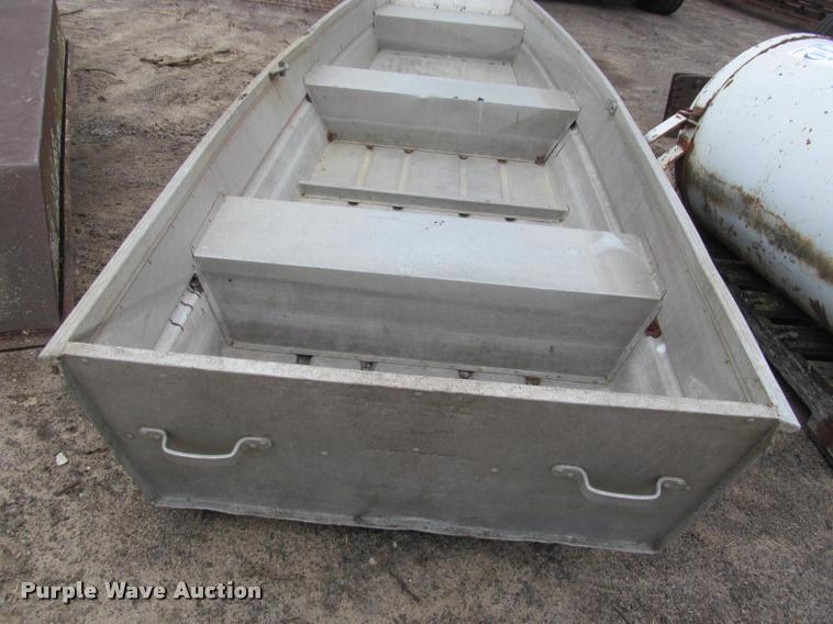 image for item K4850 Elgin 62127 aluminum boat