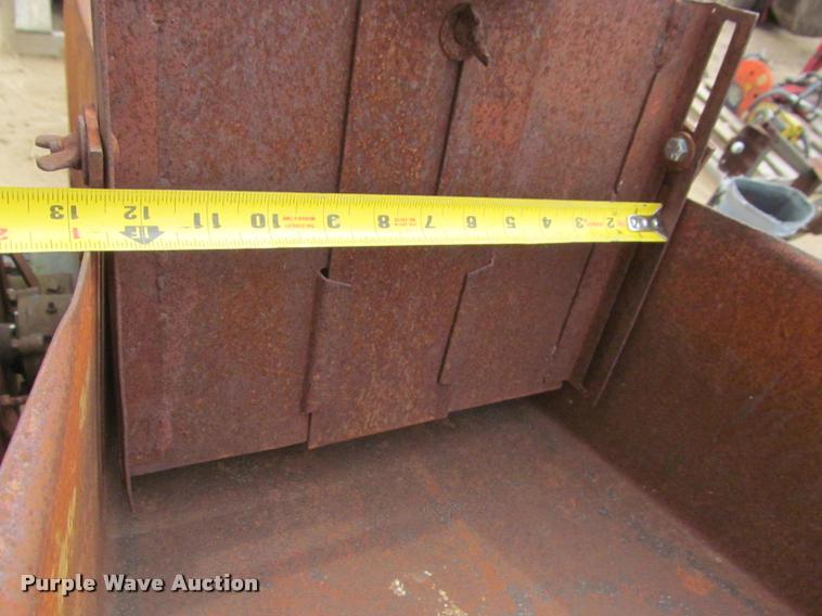 image for item K4853 Sears Roebuck grain hammer mill