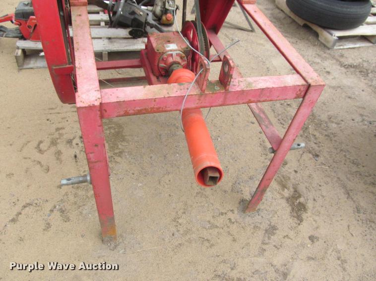 image for item K4858 Saw