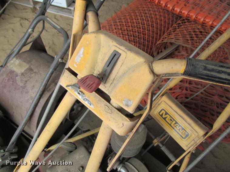 image for item K4862 Lawn and garden equipment