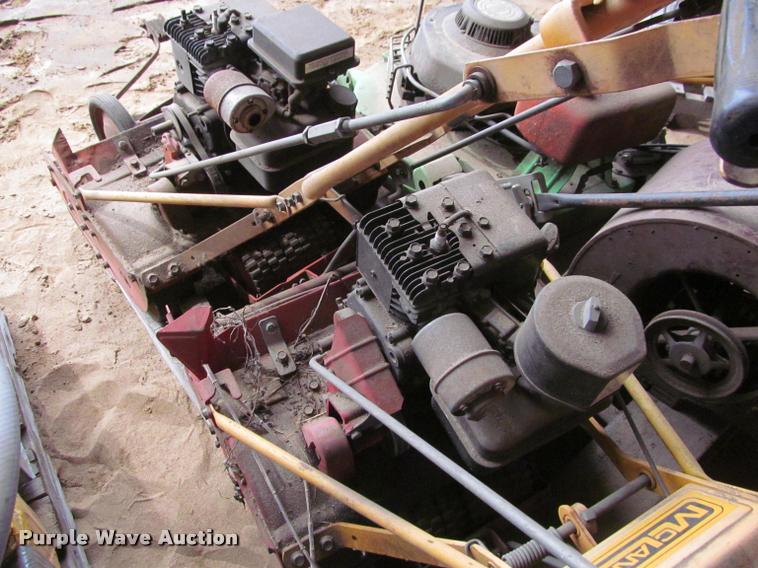 image for item K4862 Lawn and garden equipment