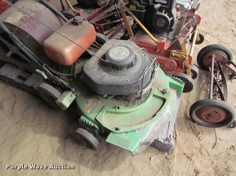 image for item K4862 Lawn and garden equipment