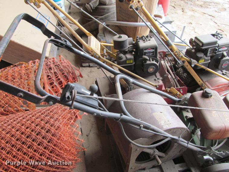 image for item K4862 Lawn and garden equipment