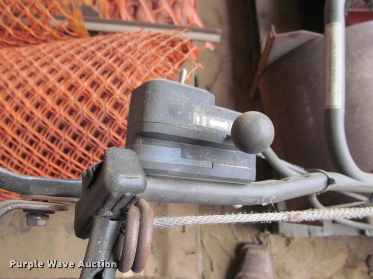 image for item K4862 Lawn and garden equipment