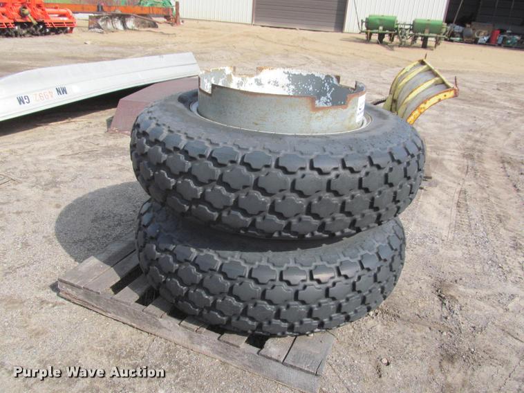 image for item K4873 (2) Firestone 13.6-28 tires