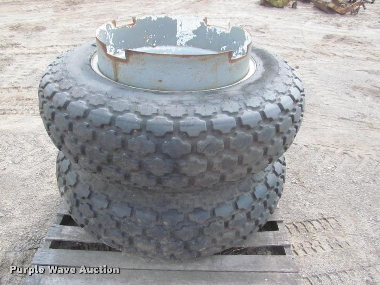 image for item K4873 (2) Firestone 13.6-28 tires