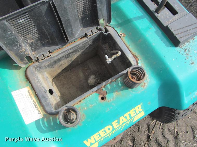 image for item K4875 (2) lawn mower