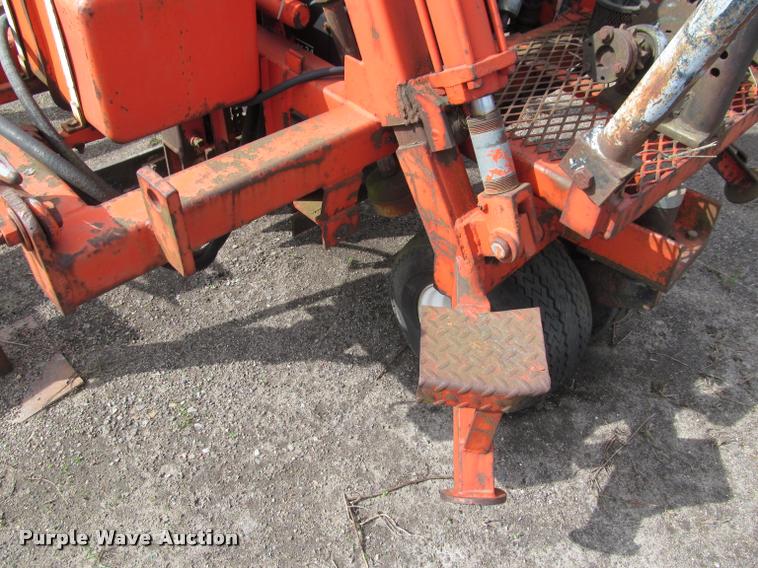 image for item K4893 Spyder lift