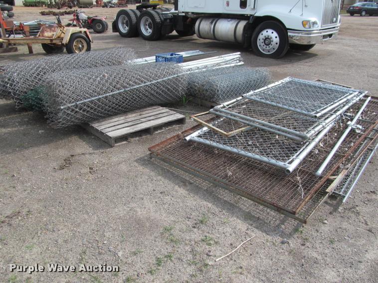 image for item K4896 Chainlink fencing