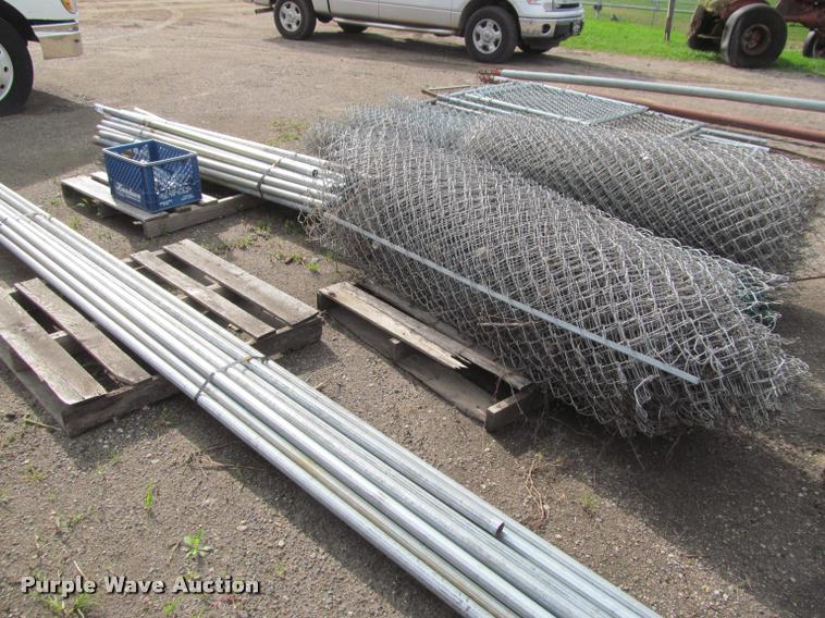 image for item K4896 Chainlink fencing