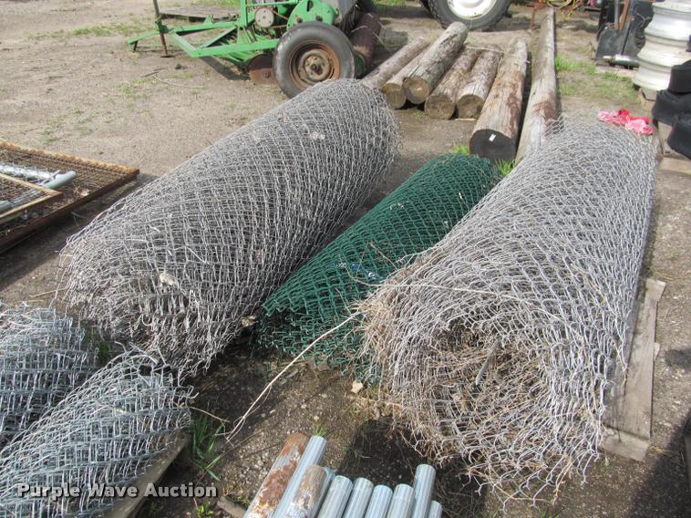 image for item K4896 Chainlink fencing
