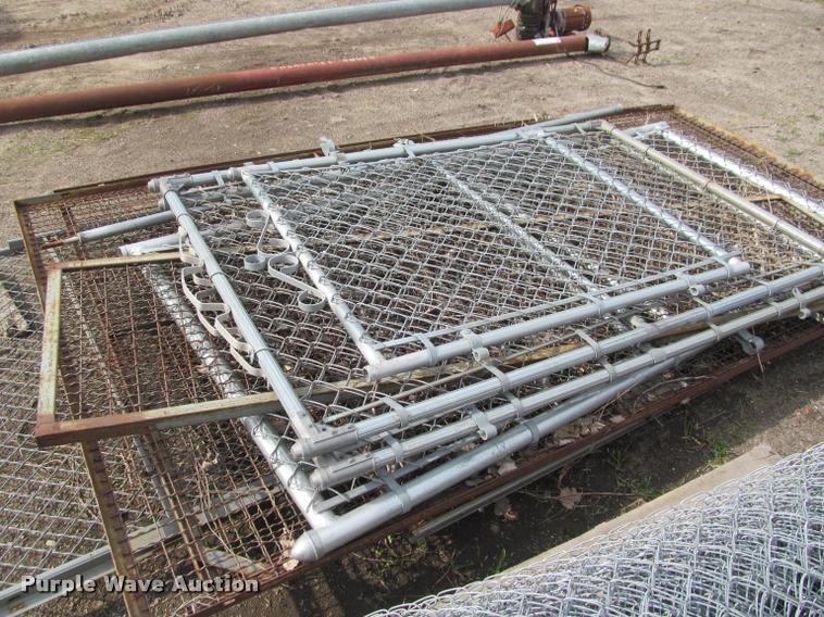 image for item K4896 Chainlink fencing