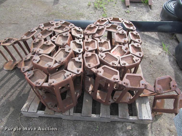 image for item K4897 Grouser steel skid steer tracks