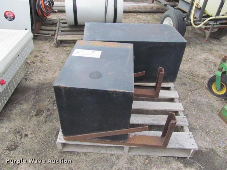 image for item K4903 (3) toolboxes