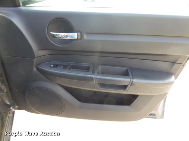 image for item K5801 2010 Dodge Charger