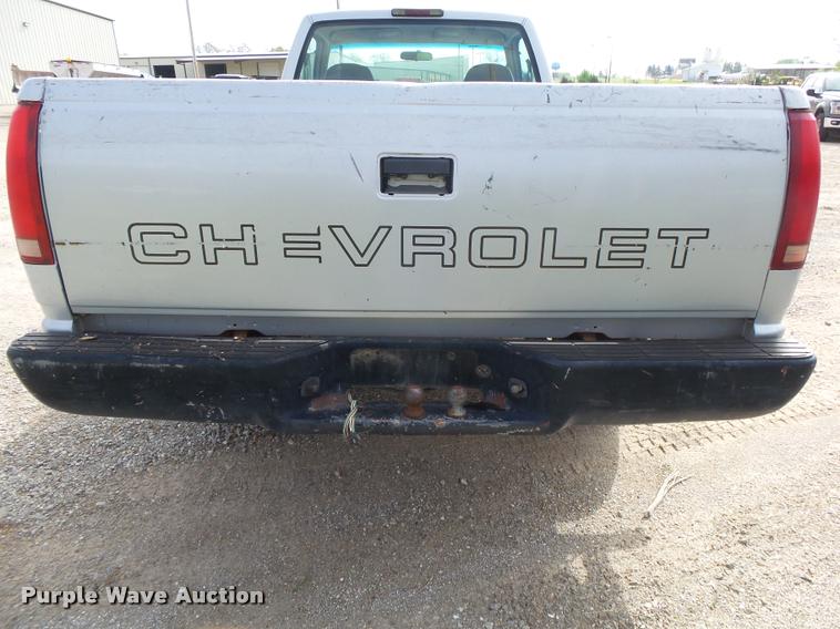 image for item K5804 1997 Chevrolet Cheyenne 2500 pickup truck