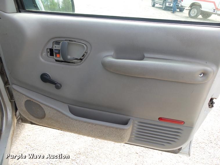 image for item K5804 1997 Chevrolet Cheyenne 2500 pickup truck