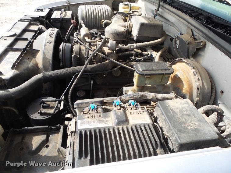 image for item K5804 1997 Chevrolet Cheyenne 2500 pickup truck