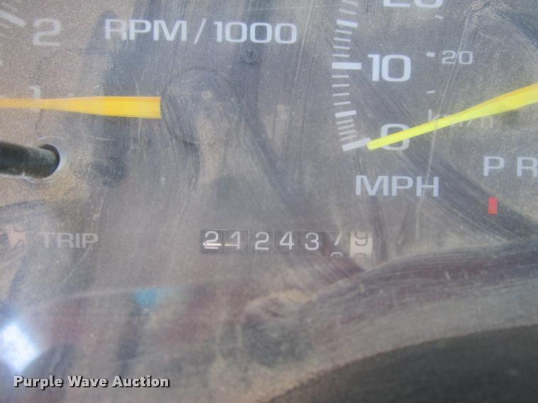 image for item K6128 1998 Chevrolet 1500 Ext. Cab pickup truck