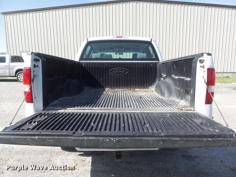 image for item K7657 2008 Ford F150 XL SuperCrew pickup truck