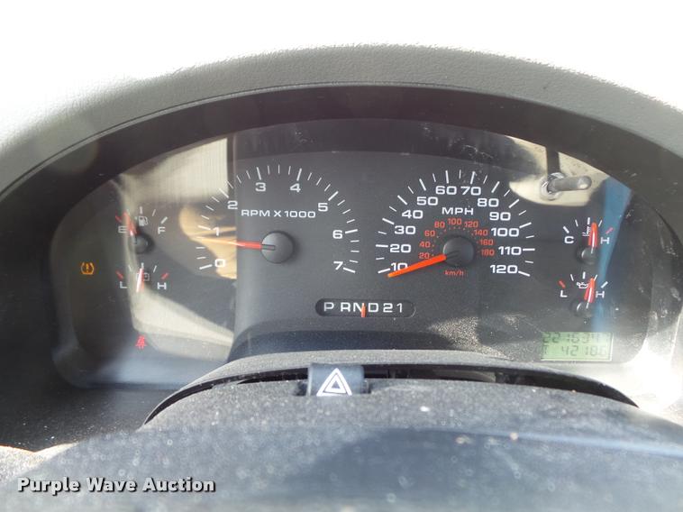 image for item K7657 2008 Ford F150 XL SuperCrew pickup truck