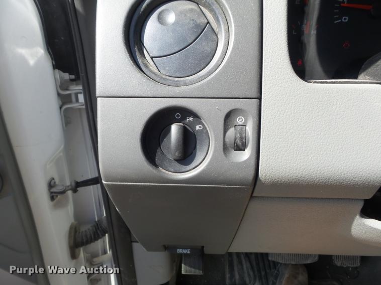 image for item K7657 2008 Ford F150 XL SuperCrew pickup truck